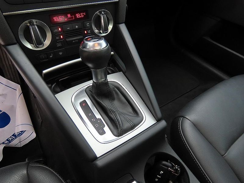 2012 Audi A3 2.0 TFSI Dynamic 8P photo 10