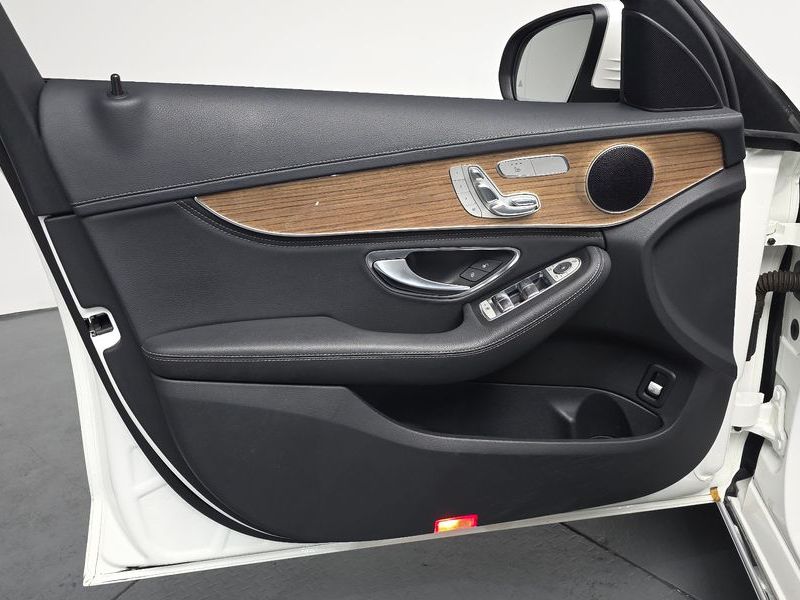 2016 Mercedes-Benz C-Class C220 d Exclusive photo 24
