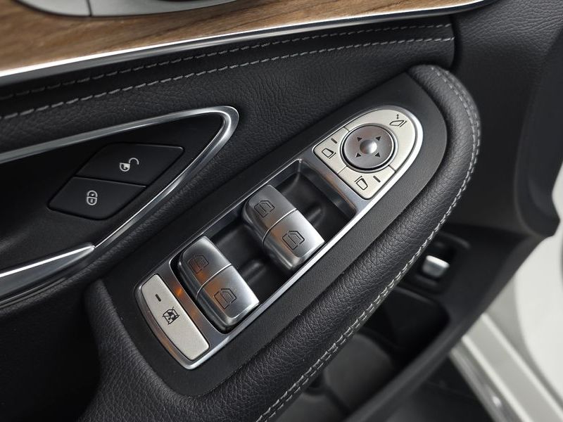2016 Mercedes-Benz C-Class C220 d Exclusive photo 29