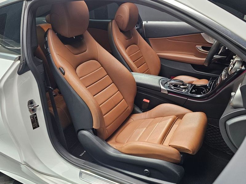 2019 Mercedes-Benz C-Class C220 d 4MATIC Coupe photo 11