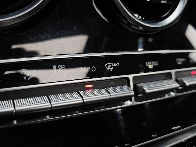 2018 Mercedes-Benz C-Class C220 d Avantgarde photo 17