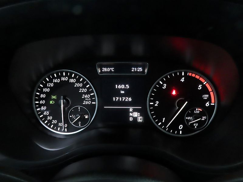 2013 Mercedes-Benz B-클래스 W246 B200 CDI Blue efficiency photo 8