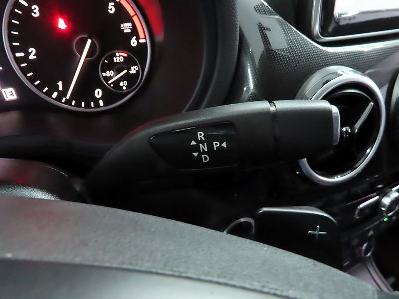 2013 Mercedes-Benz B-클래스 W246 B200 CDI Blue efficiency photo 9