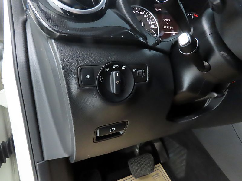 2013 Mercedes-Benz B-클래스 W246 B200 CDI Blue efficiency photo 10