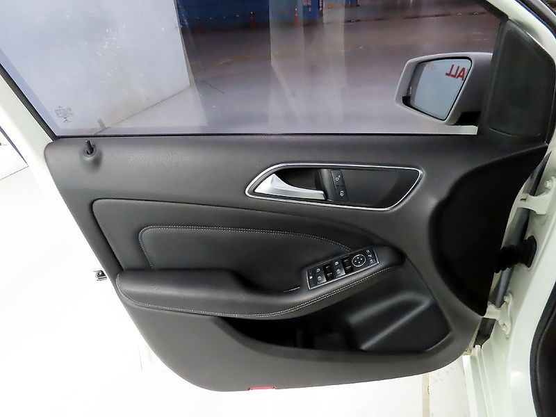 2013 Mercedes-Benz B-클래스 W246 B200 CDI Blue efficiency photo 17