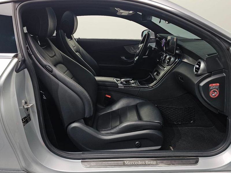 2016 Mercedes-Benz C-Class C200 Coupe photo 11