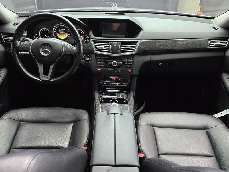 2012 Mercedes-Benz E-Class E220 CDI Avantgarde photo 7