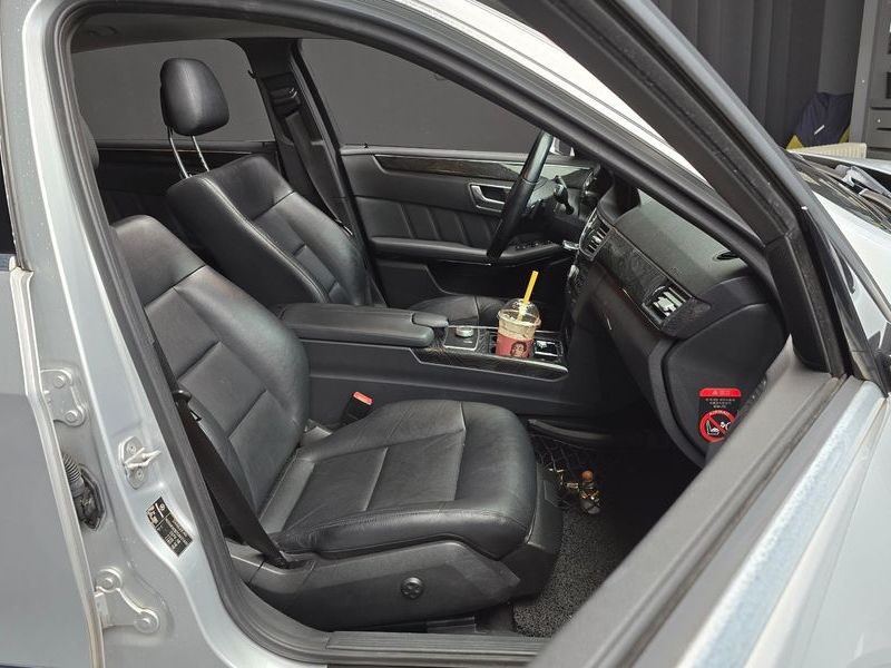 2012 Mercedes-Benz E-Class E220 CDI Avantgarde photo 12