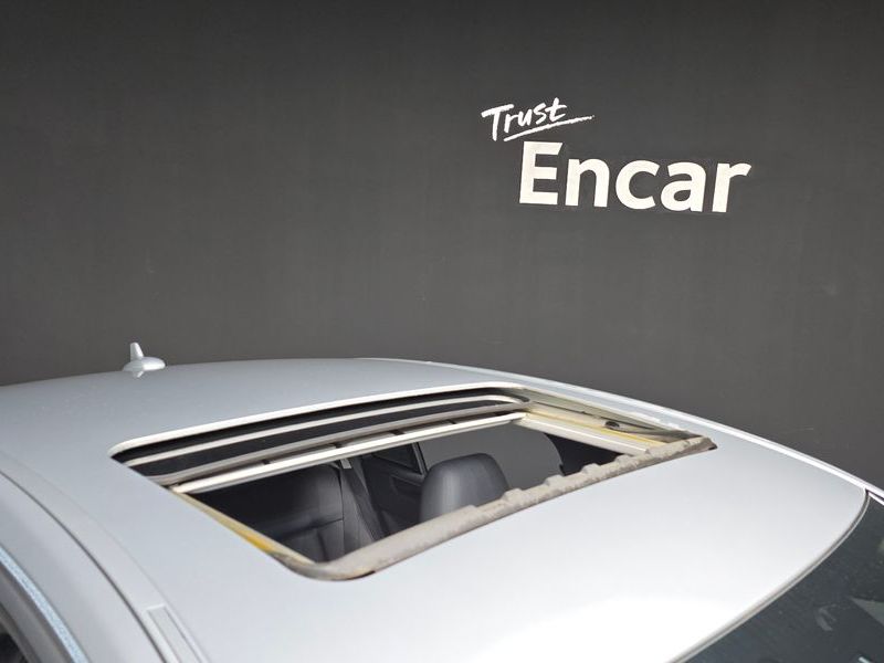2012 Mercedes-Benz E-Class E220 CDI Avantgarde photo 20