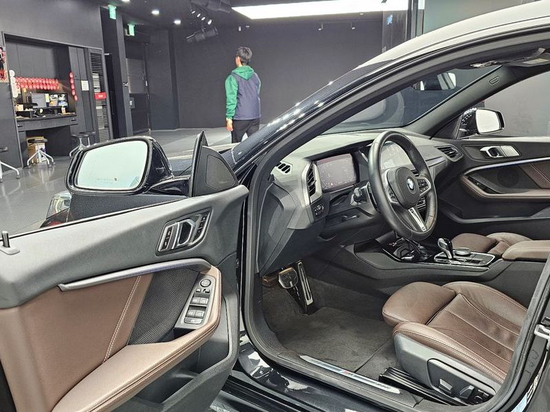 2023 BMW 2시리즈 그란쿠페 220i M Sports photo 11