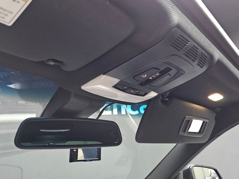 2015 BMW 3 Series 320d M Performence Edition photo 20