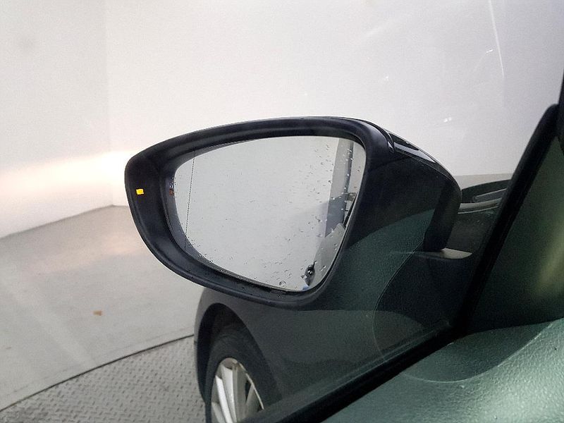 2012 Volkswagen Jetta 1.6 TDI Blue Motion 6th photo 15
