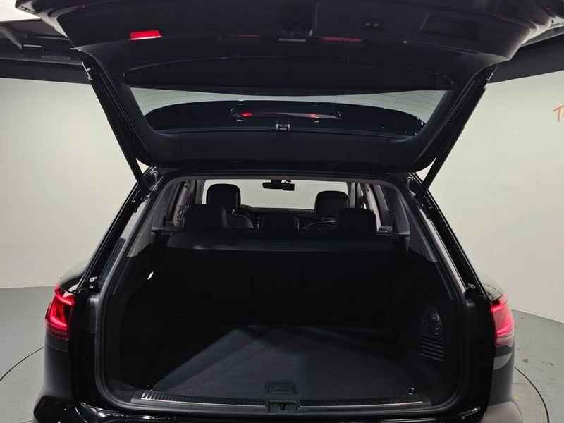 2024 Volkswagen Touareg 3.0 TDI Prestige photo 20
