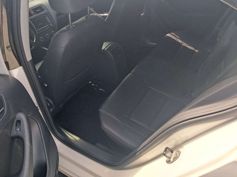 2013 Volkswagen Jetta 2.0 TDI 6th photo 8