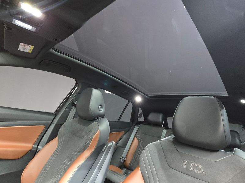 2023 Volkswagen ID.4 Pro photo 20