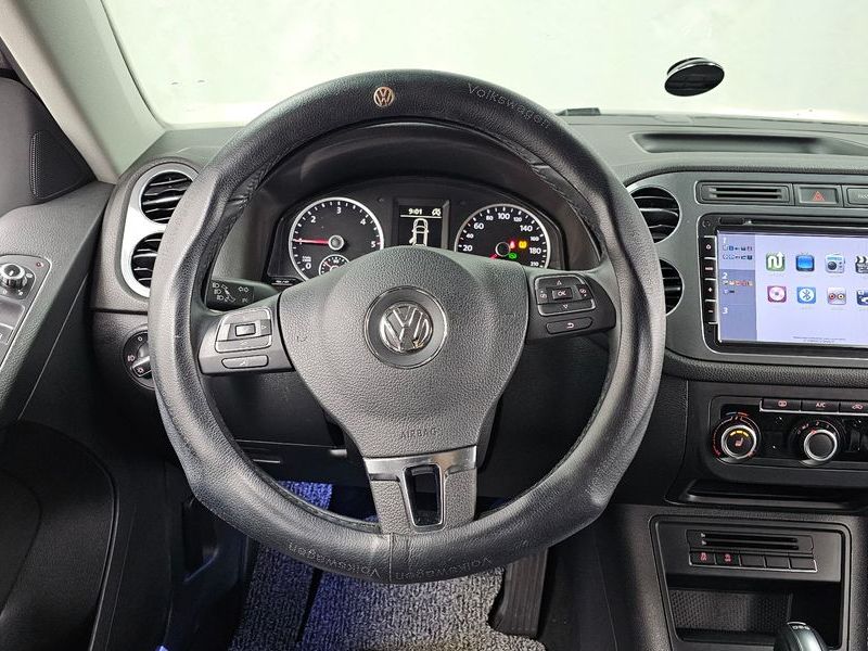 2015 Volkswagen Tiguan 2.0 TDI Comfort 5N photo 13