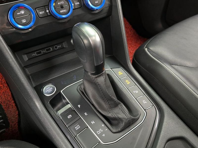 2020 Volkswagen Tiguan 2.0 TDI Prestige photo 9