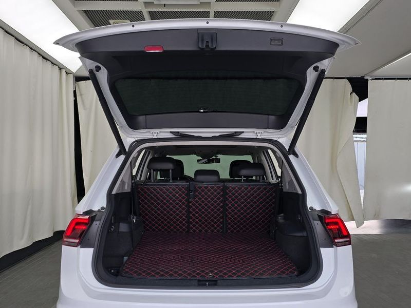 2020 Volkswagen Tiguan 2.0 TDI Prestige photo 20