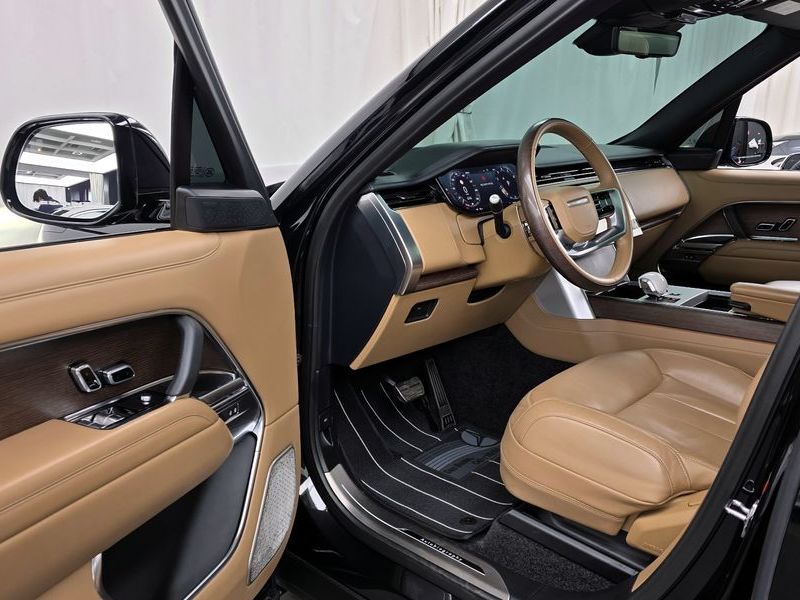 2024 Land Rover Range Rover P530 Autobiography Long Wheel Base photo 10