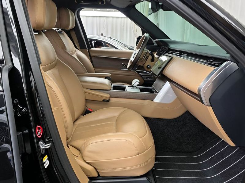 2024 Land Rover Range Rover P530 Autobiography Long Wheel Base photo 11