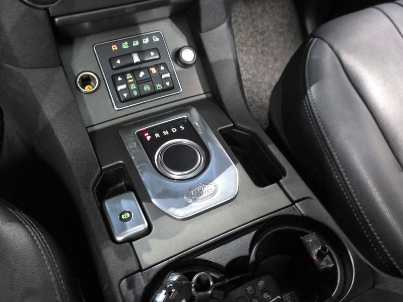 2014 Land Rover Discovery 3.0 SDV6 HSE photo 9