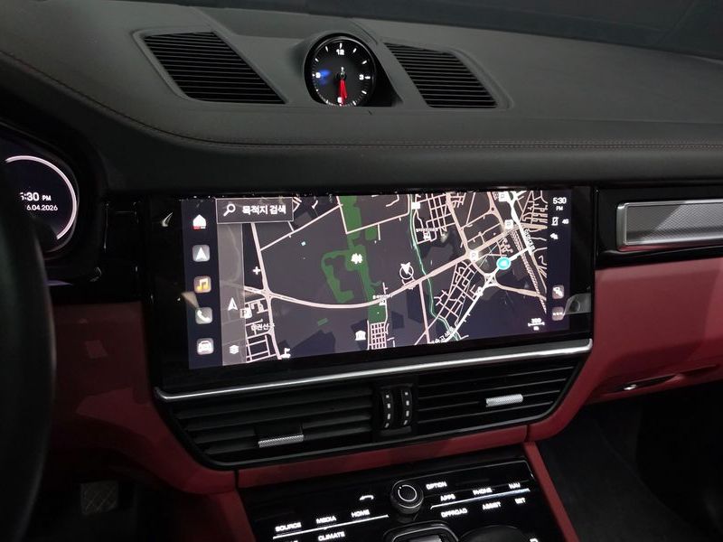 2022 Porsche Cayenne 3.0 COUPE PLATINUM EDITION photo 14