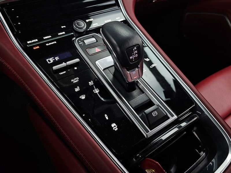 2021 Porsche Panamera 2.9 AWD photo 9