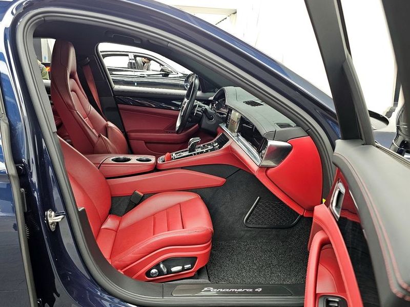 2021 Porsche Panamera 2.9 AWD photo 11