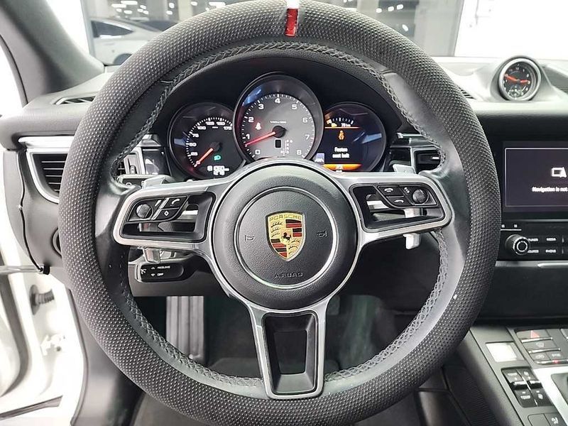 2017 Porsche Macan 3.0 S 95B photo 9