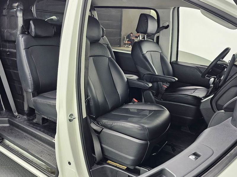 2023 Hyundai Staria Cargo 5-Seater Smart photo 10