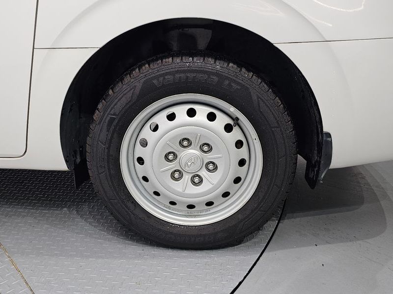 2023 Hyundai Staria Cargo 5-Seater Smart photo 21