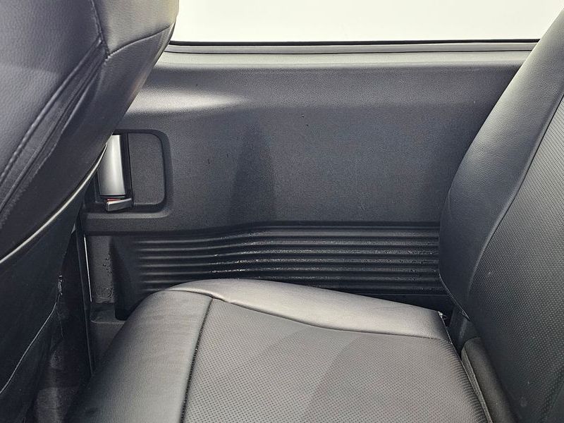 2023 Hyundai Staria Cargo 5-Seater Smart photo 25