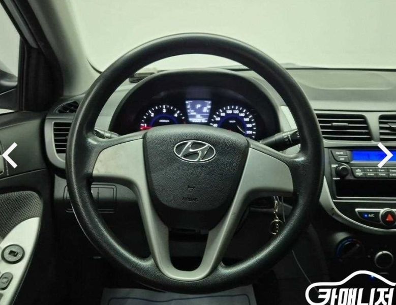 2014 Hyundai 엑센트 Diesel 1.6 VGT Style photo 9