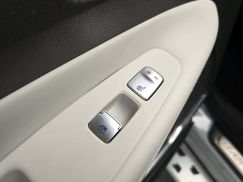 2022 Hyundai Santa Fe HEV 1.6 2WD Calligraphy photo 19
