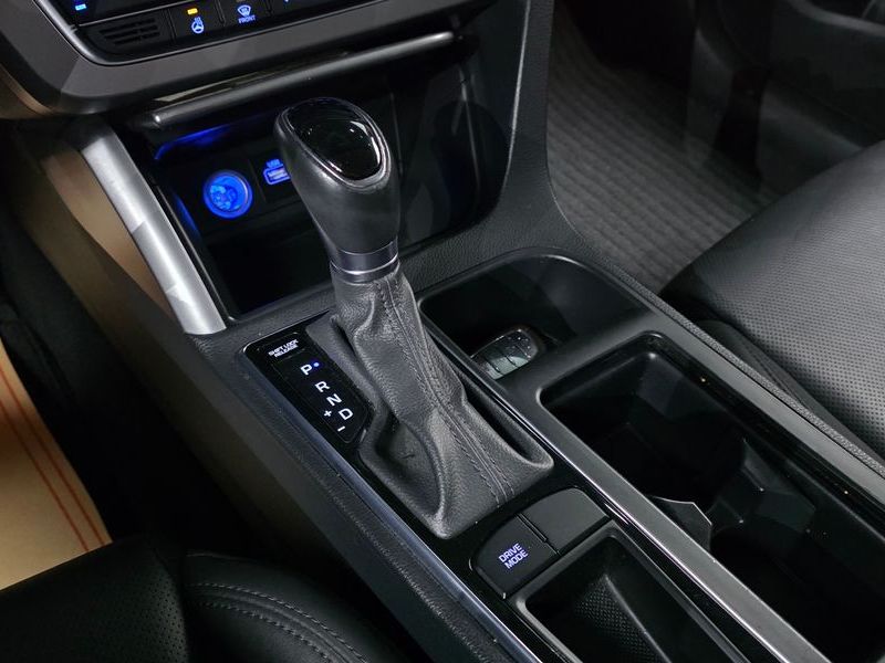 2015 Hyundai Sonata 2.0 Smart photo 9