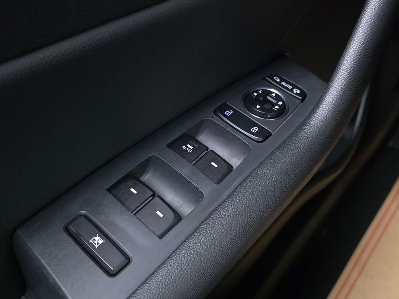 2015 Hyundai Sonata 2.0 Smart photo 13