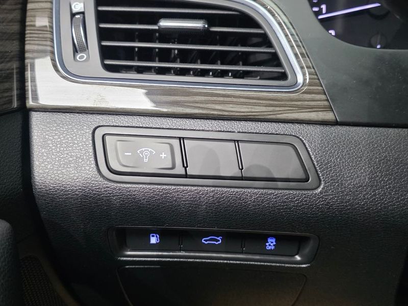 2015 Hyundai Sonata 2.0 Smart photo 14