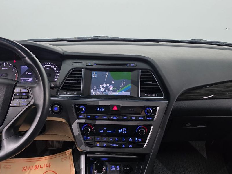 2015 Hyundai Sonata 2.0 Smart photo 17