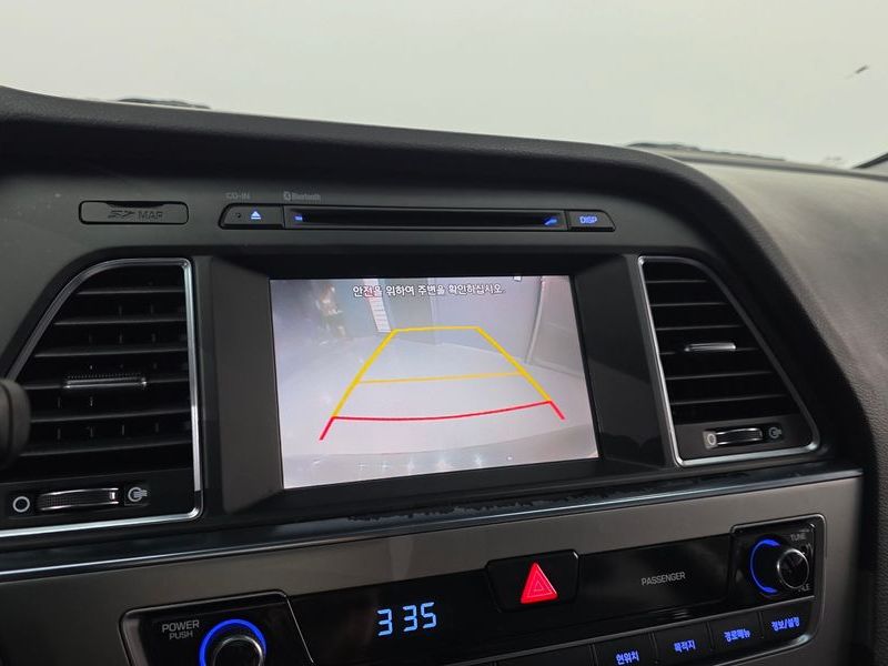 2015 Hyundai Sonata 2.0 Smart photo 18