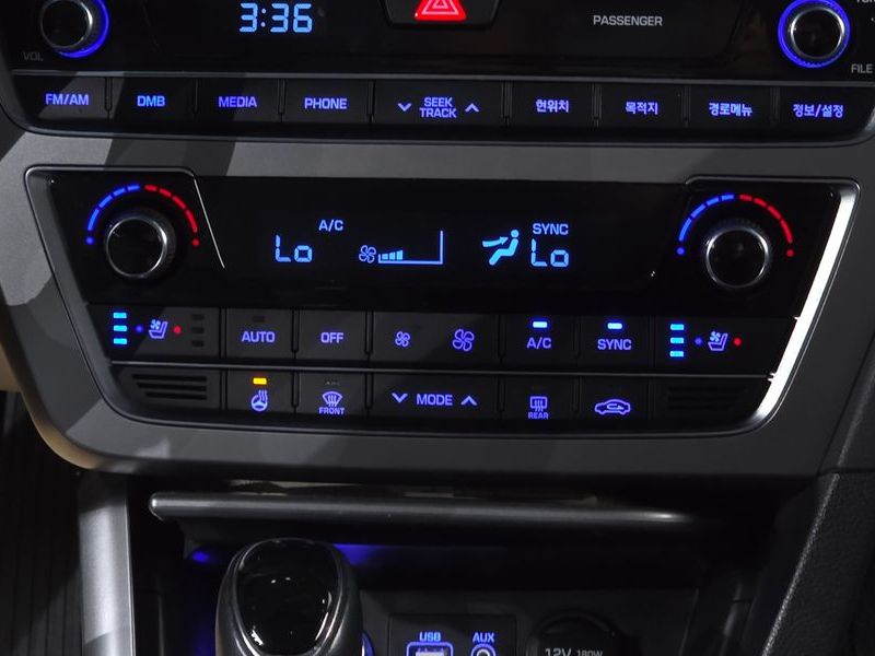 2015 Hyundai Sonata 2.0 Smart photo 19