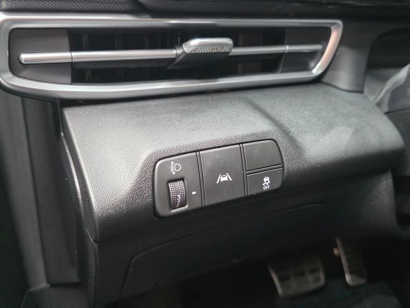 2021 Hyundai Avante 1.6 LPi Smart photo 16