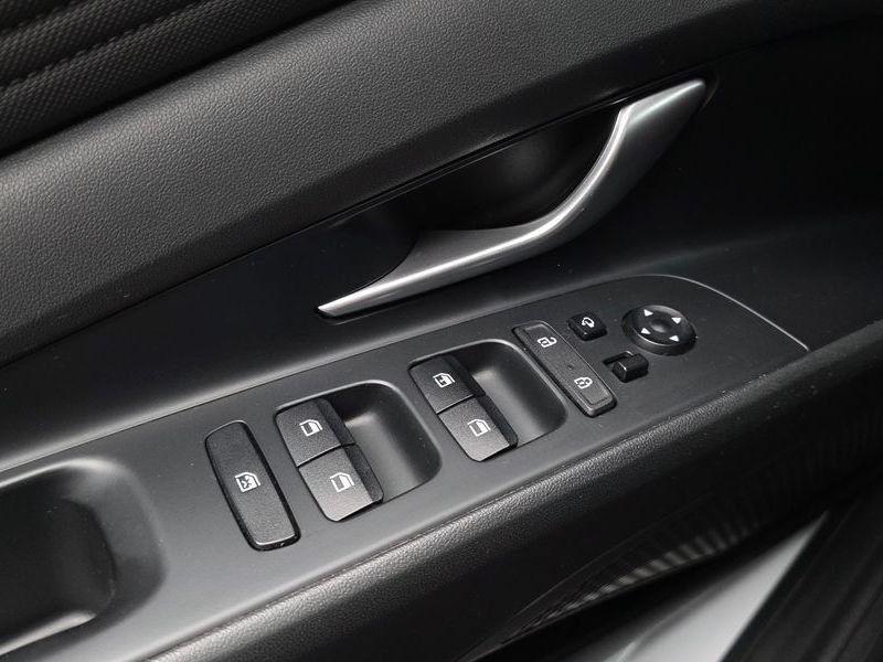 2021 Hyundai Avante 1.6 LPi Smart photo 18