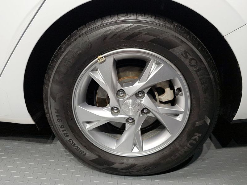 2021 Hyundai Avante 1.6 LPi Smart photo 21