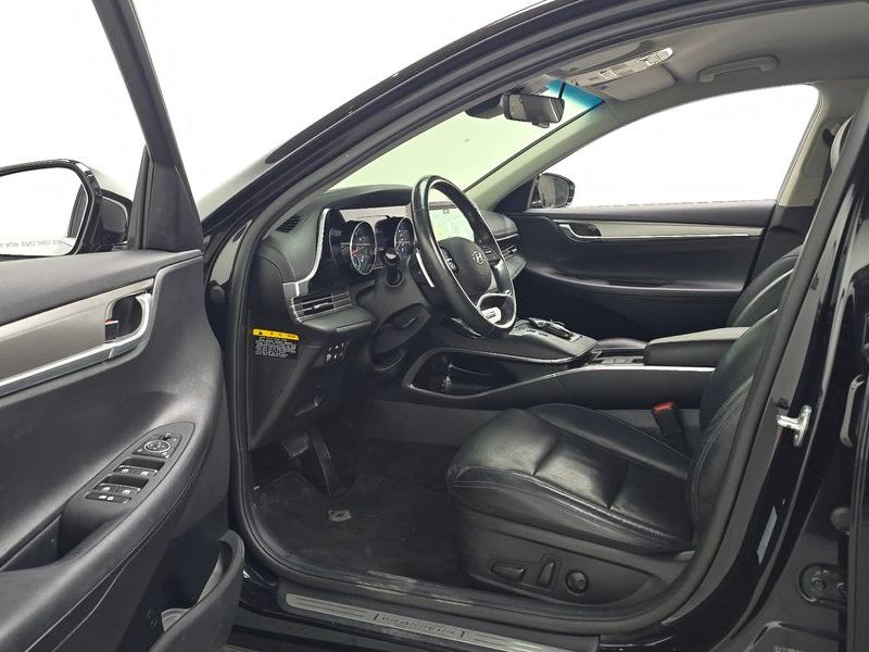 2020 Hyundai Grandeur 3.0 LPi Rent Car Premium photo 10