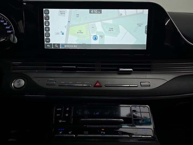 2020 Hyundai Grandeur 3.0 LPi Rent Car Premium photo 14