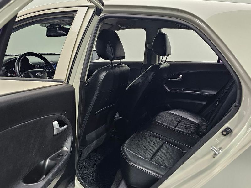2014 Kia Morning Deluxe Trendy photo 11