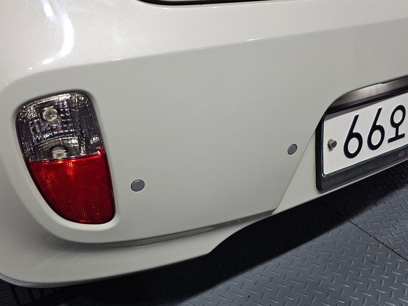 2014 Kia Morning Deluxe Trendy photo 17