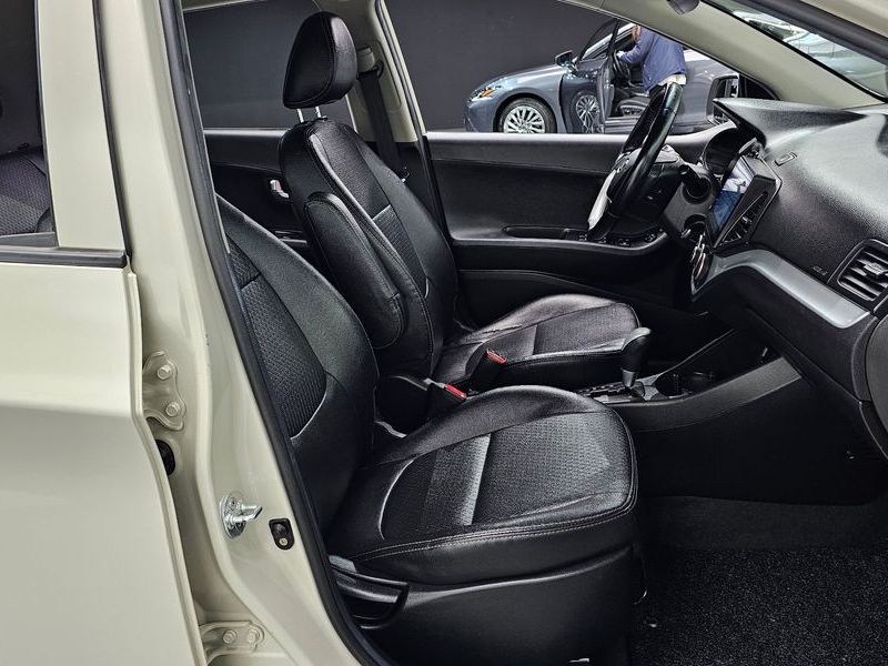 2014 Kia Morning Deluxe Trendy photo 26