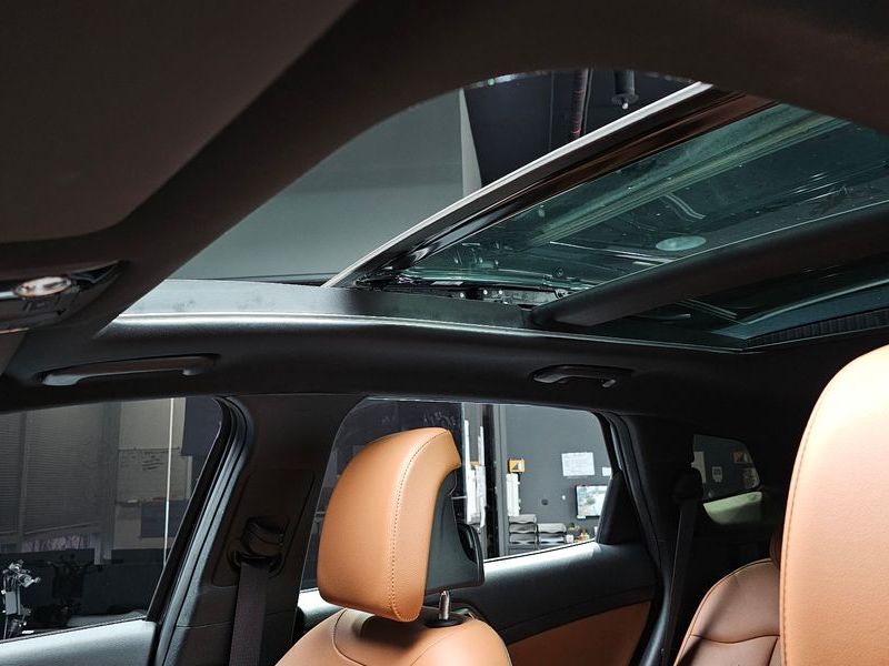 2022 Kia Sportage Signature 2WD photo 16