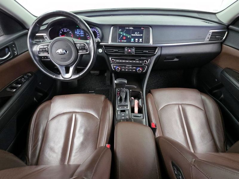 2016 Kia K5 2.0 MX Noblesse special photo 7